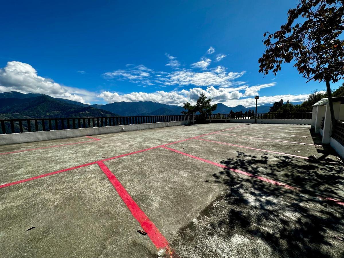 Dingdai Glass Villa Ren'ai Exterior photo