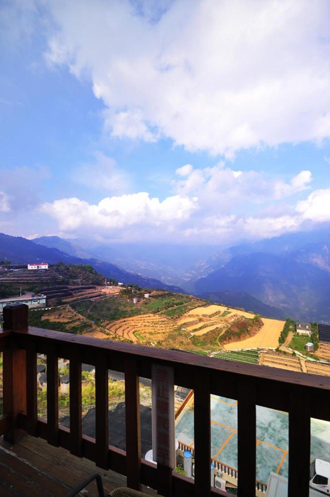Dingdai Glass Villa Ren'ai Exterior photo